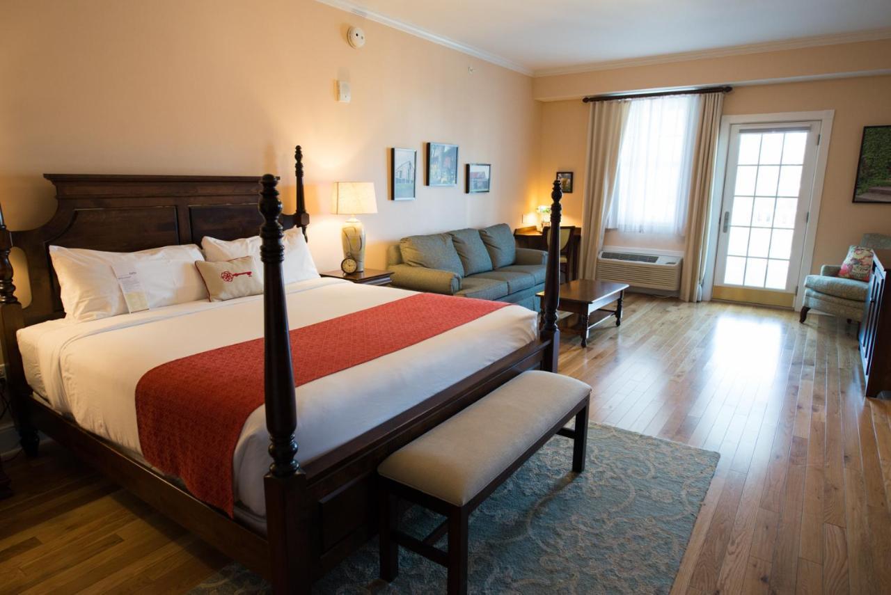 Mills Park Hotel Yellow Springs Экстерьер фото